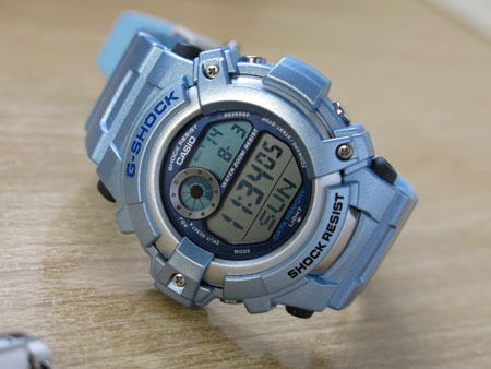 Swatchの電池交換: はぴカフェ